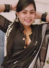 Actress Nude Live Big Dildo Enter her Pussy Closeup