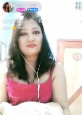 Adhuri Pyaas Chamet Live Nude