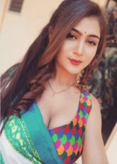 Hiral Radadiya VideoCall Shaking her B00bs & Pinching her Nipples