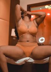 HoneyBella Insta Model Nude Shower