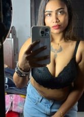 Veena Thaara Mallu Model Huge Paid Live Collection